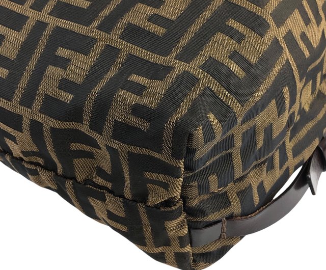 日本直送名牌中古包】FENDI フェンディズッカバックパック