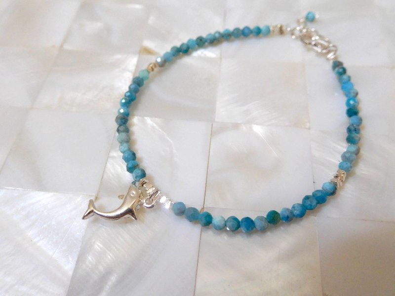 Sterling Silver Q Dolphin Stone Bracelet - สร้อยข้อมือ - โลหะ สีน้ำเงิน