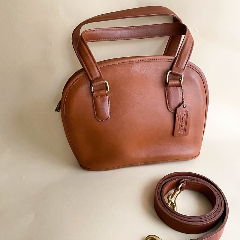 Second-hand Coach│Crossbody bag│Side backpack│Shoulder bag│Genuine leather│Girlfriend gift - Messenger Bags & Sling Bags - Genuine Leather Brown