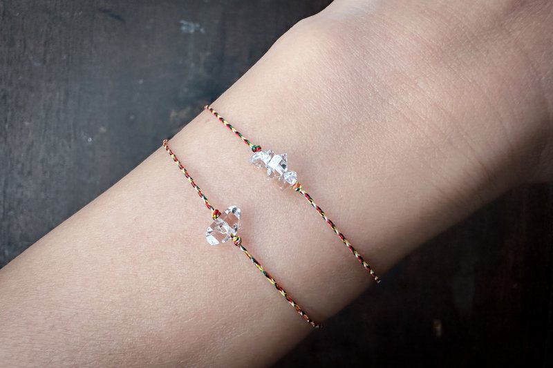 Ultra-fine sparkling diamond bracelet The Sparks of life - สร้อยข้อมือ - คริสตัล สีเงิน