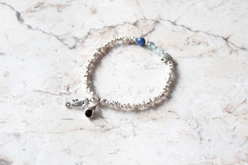 Journal-Little Bay (Stone+ Stone+ Moonstone) Thai handmade Silver elastic bracelet - Bracelets - Sterling Silver 