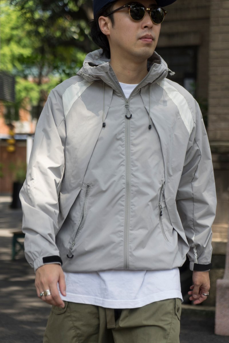 Outdoor Jacket 戶外機能防風外套 多功能口袋拉鍊設計 連帽風衣 - 男夾克/外套 - 其他材質 黑色