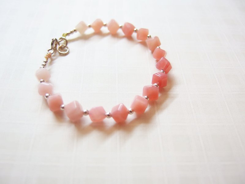 晶晶工坊*Love2hm 【菓果】粉歐珀粉澳寶 925純銀手鍊 - 手鍊/手環 - 寶石 粉紅色