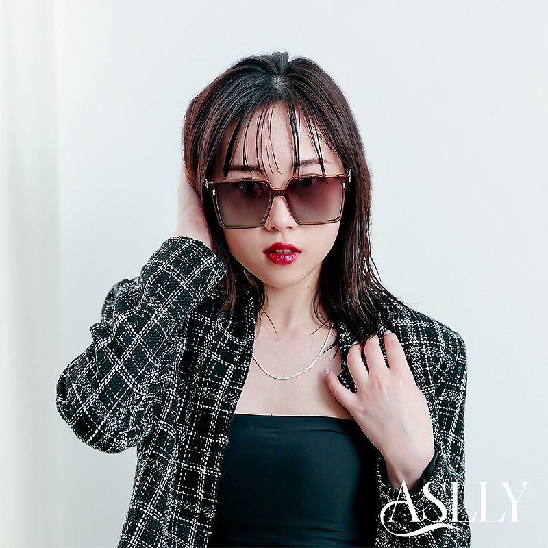 Aslly Square Gradient Sunglasses | Jasmine Tea Jelly - Sunglasses - Other Metals Brown