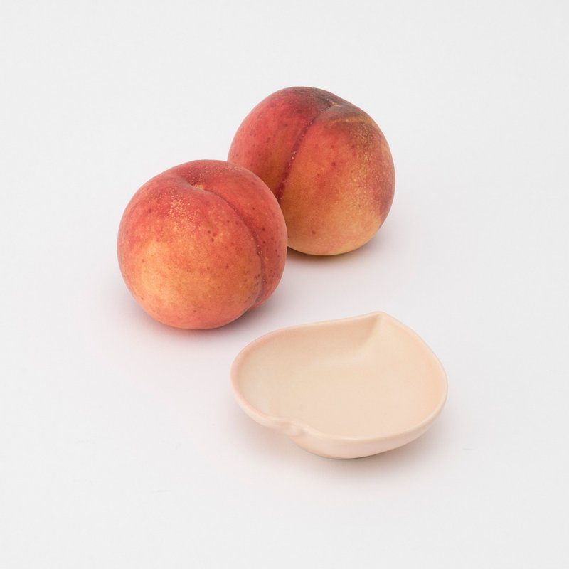 Peach Small Dish 1pc / set of 2 / set of 3 - จานเล็ก - เครื่องลายคราม 