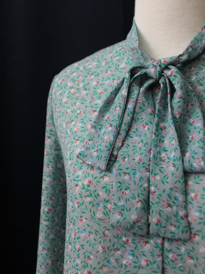 [RE0201T1725] Nippon forest department gray-green floral tie vintage shirt - Women's Shirts - Polyester Green