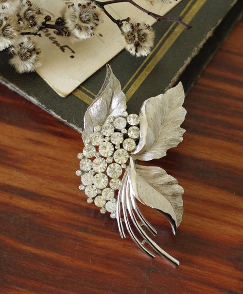 アンティーク クラウン トリファー シルバー ライン石羽 蝶 モザイク