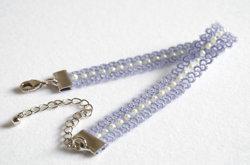 Tatting and freshwater pearl bracelet・Hydrangea - Bracelets - Cotton & Hemp Blue