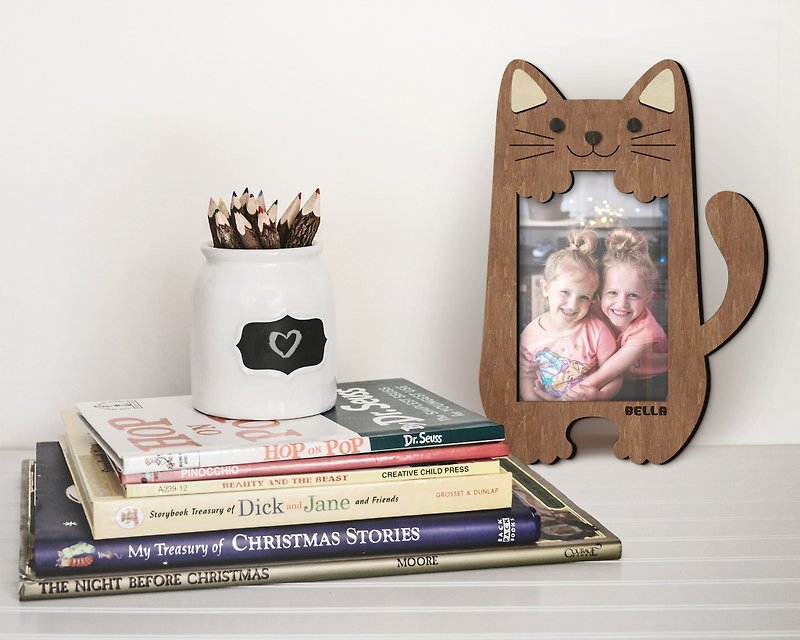 Personalized kids photo frame Custom name engraved on the frame Cat wall decor - Picture Frames - Wood Brown