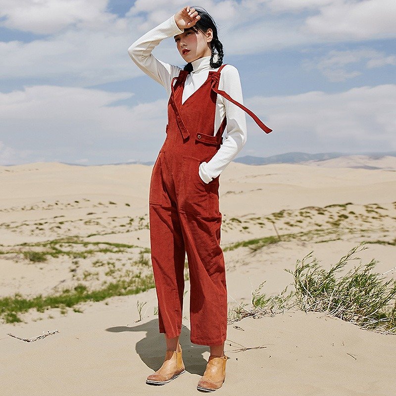 Anne Chen 2017 autumn new ladies corduroy plain bib - กางเกงขายาว - ผ้าฝ้าย/ผ้าลินิน สีแดง
