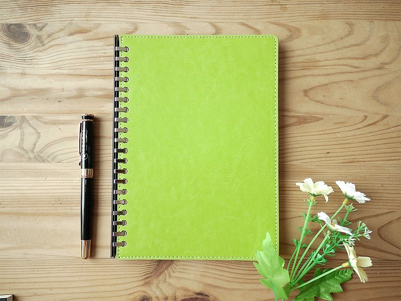 Loose leaf removable A5 notebook-Green Cover - สมุดบันทึก/สมุดปฏิทิน - พลาสติก สีเขียว