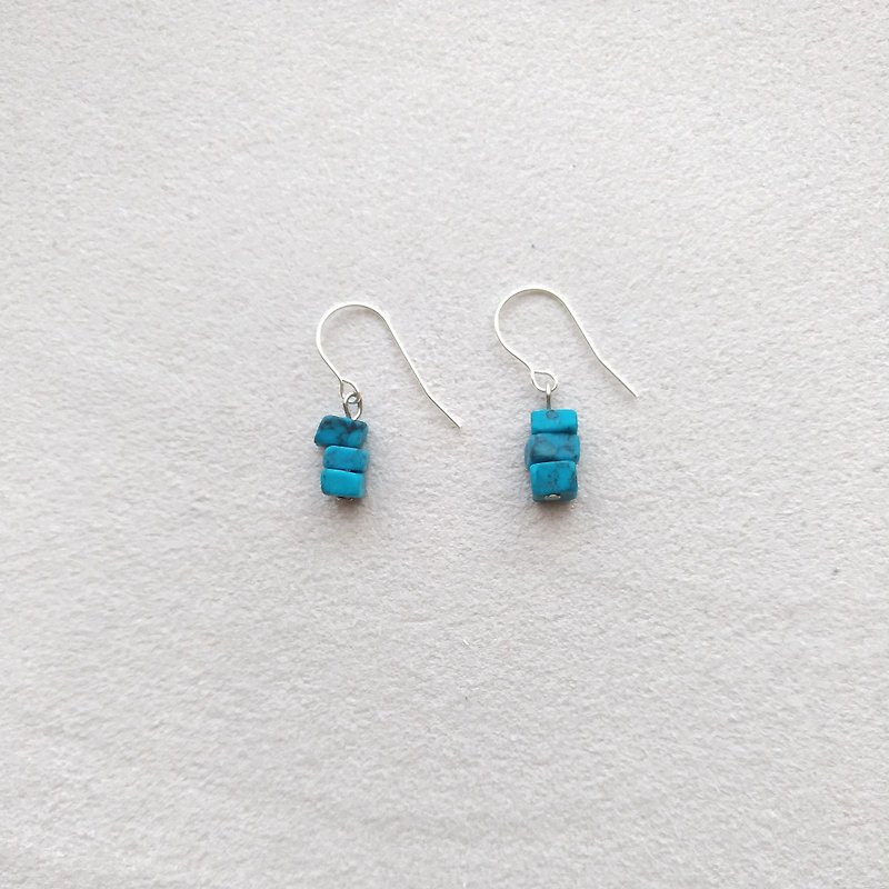 se004- stack - Silver Stone pin clip-on earrings - Earrings & Clip-ons - Gemstone Blue