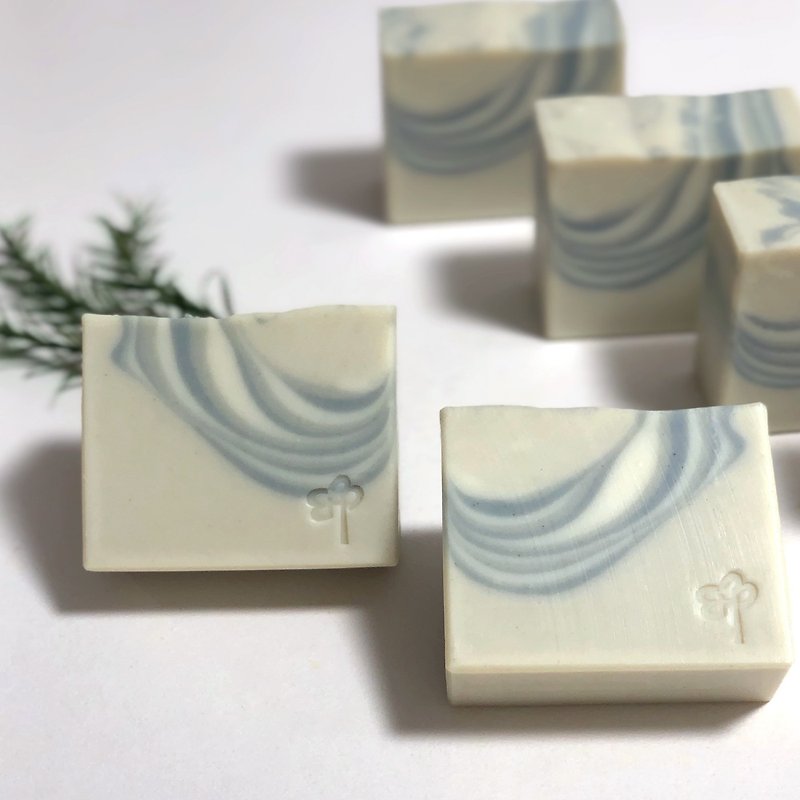 Soapmaker's [Refreshing Woody Fragrance] Tea Tree Mint Soap丨High proportion of sweet almond oil丨Suitable for all skin types - Soap - Plants & Flowers Green