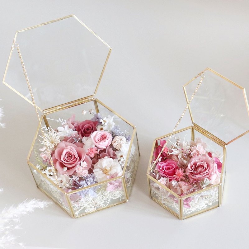 Preserved Rose Glass Hexagonal Jewelry Box - ช่อดอกไม้แห้ง - พืช/ดอกไม้ 