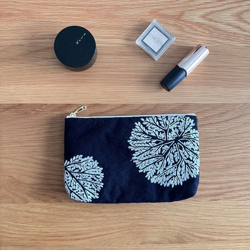 mina perhonen forest dot & tambourine 　ポーチ　sleeping rose - ポーチ - コットン・麻 ブルー