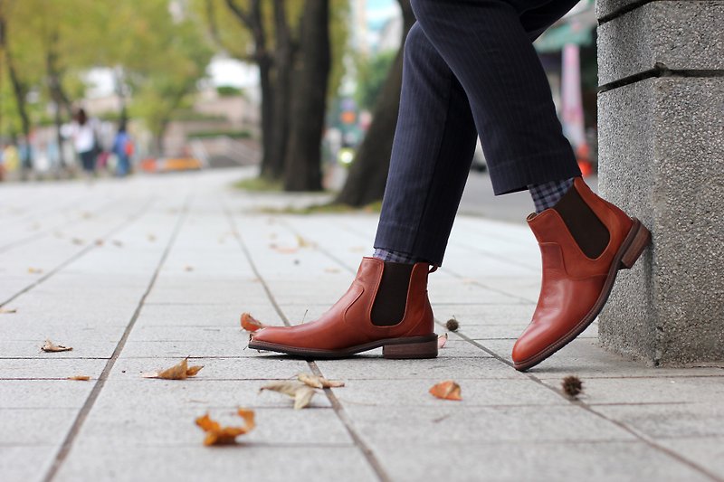 恰尔喜胶底靴砖红绅士鞋靴男靴男 - Men's Boots - Genuine Leather Red