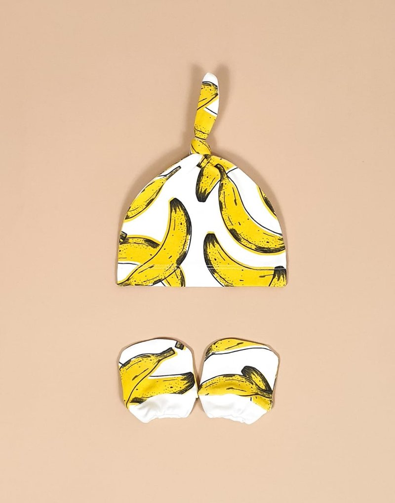 Bananas baby mittens and knot hat, organic baby clothes, newborn mittens and hat - 嬰兒帽子/髮帶 - 棉．麻 多色