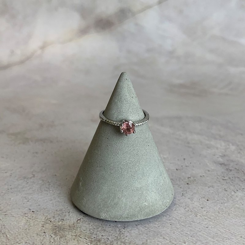 |Inlaid Jewelry | Pink Tourmaline Inlaid Gemstone Six-Claw Round Classic Ring - แหวนทั่วไป - เครื่องเพชรพลอย สึชมพู