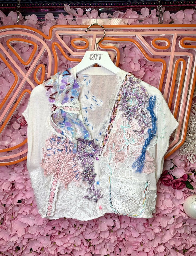 OTT獨一無二•Unique日系清新閃亮刺繡釘珠手繡花麻棉外套 - 女大衣/外套 - 棉．麻 多色