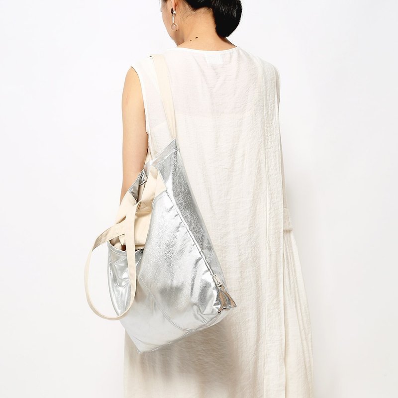 五格袋 帆布包 特別好用 - 閃耀銀 - 側背包/斜背包 - 棉．麻 銀色