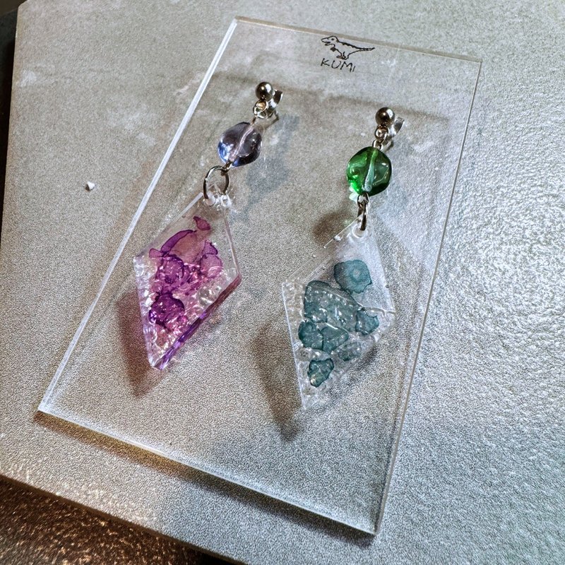 Diamond shaped purple and green earrings - Earrings & Clip-ons - Other Materials Multicolor