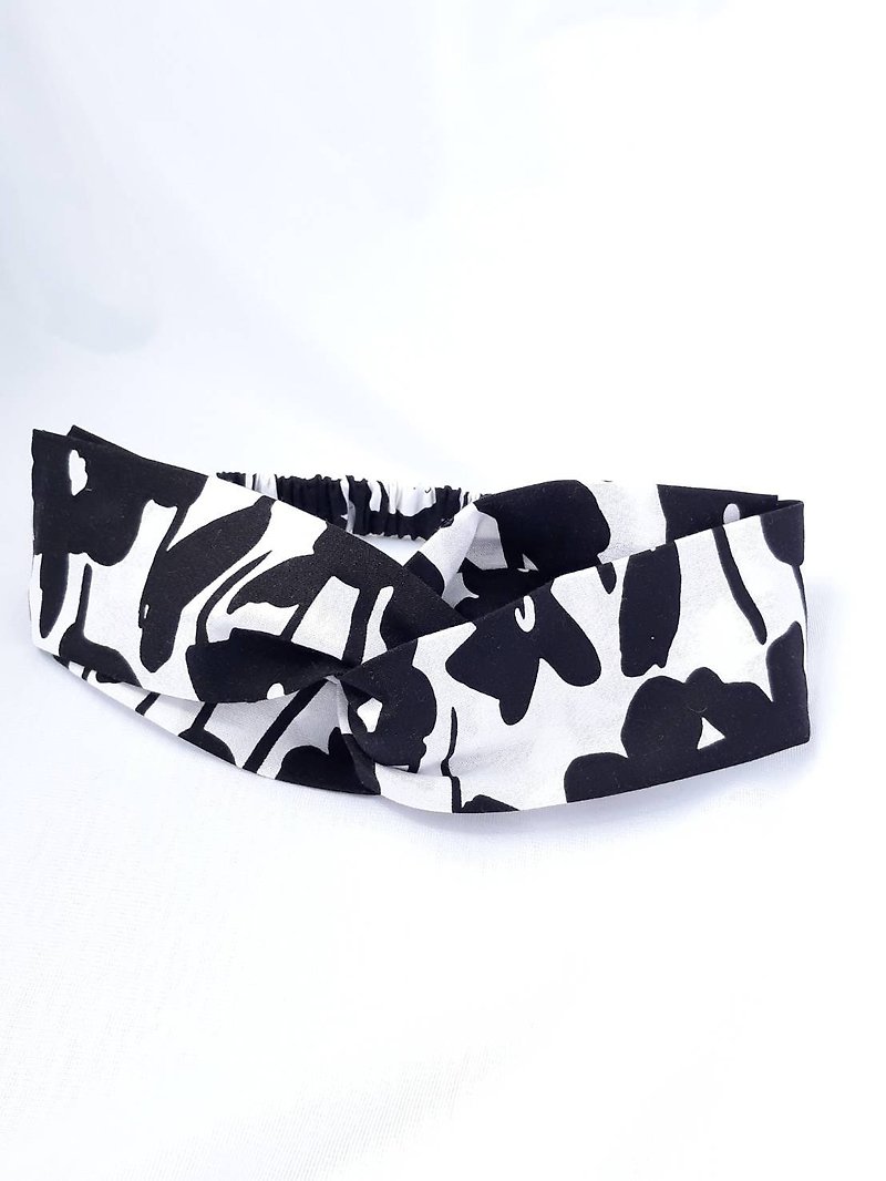 Black and white big flower handmade hair band - Headbands - Cotton & Hemp Black