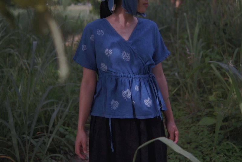 Chong Ko Series | Jeju Top | Cotton | Natural Plant Dyed - Women's Tops - Cotton & Hemp Blue