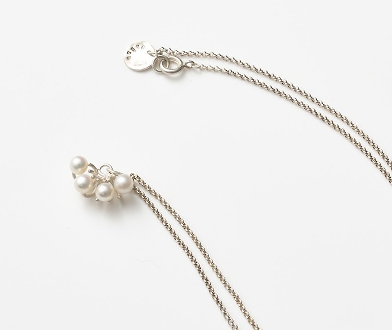 CN34 - Necklaces - Other Metals White