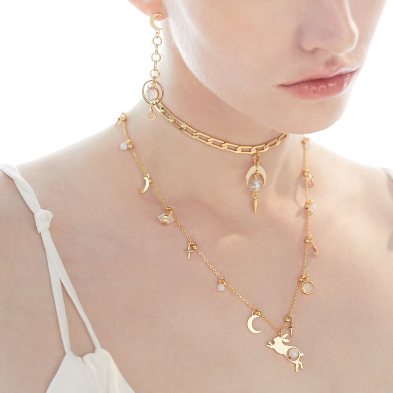 LUNAR ルナ ラブ ジェイド ラビット ネックレス - ネックレス - 銅・真鍮 