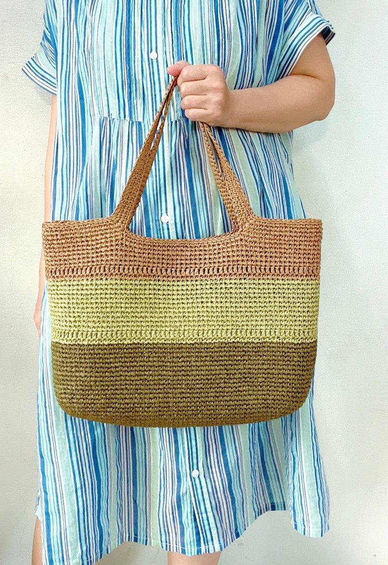 Classic Raffia Crochet Shoulder Bag - Olive Green - กระเป๋าถือ - วัสดุอีโค 