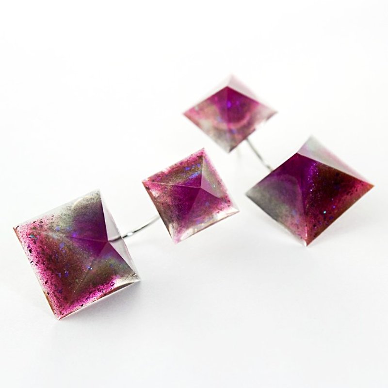Pyramid Lantern Earrings (Purple Hayes) - ต่างหู - วัสดุอื่นๆ สีม่วง