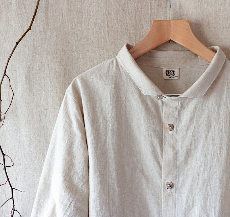 Tiny horizontal collar shirt (raw cotton/hemp blend/unisex M) - เสื้อฮู้ด - ผ้าฝ้าย/ผ้าลินิน ขาว