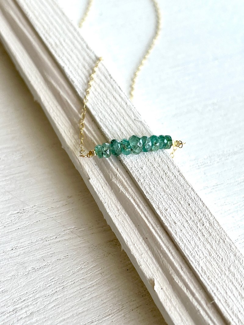 Emerald necklace - สร้อยคอ - เครื่องประดับพลอย สีเขียว