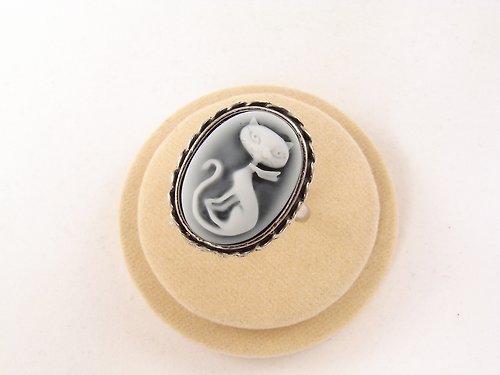 AGATIX Cat Kitten Cameo Gray Black White Silver Oval Adjustable Ring Woman Jewelry Gift