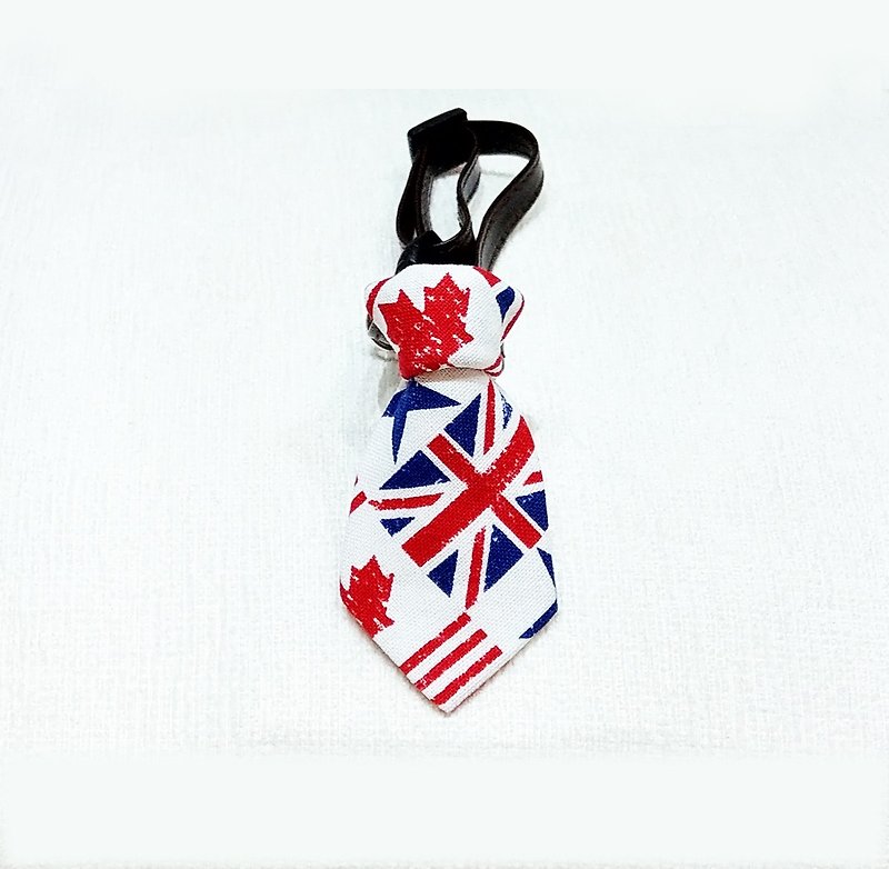 Ella Wang Design Tie Tie Cat Dog Gentleman British Flag Red Blue White - ปลอกคอ - ผ้าฝ้าย/ผ้าลินิน สีแดง