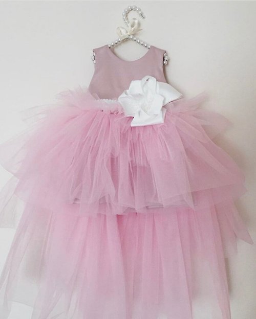 V.I.Angel Pink dress with ivory belt and flower with pearls, bow clip for baby girl.