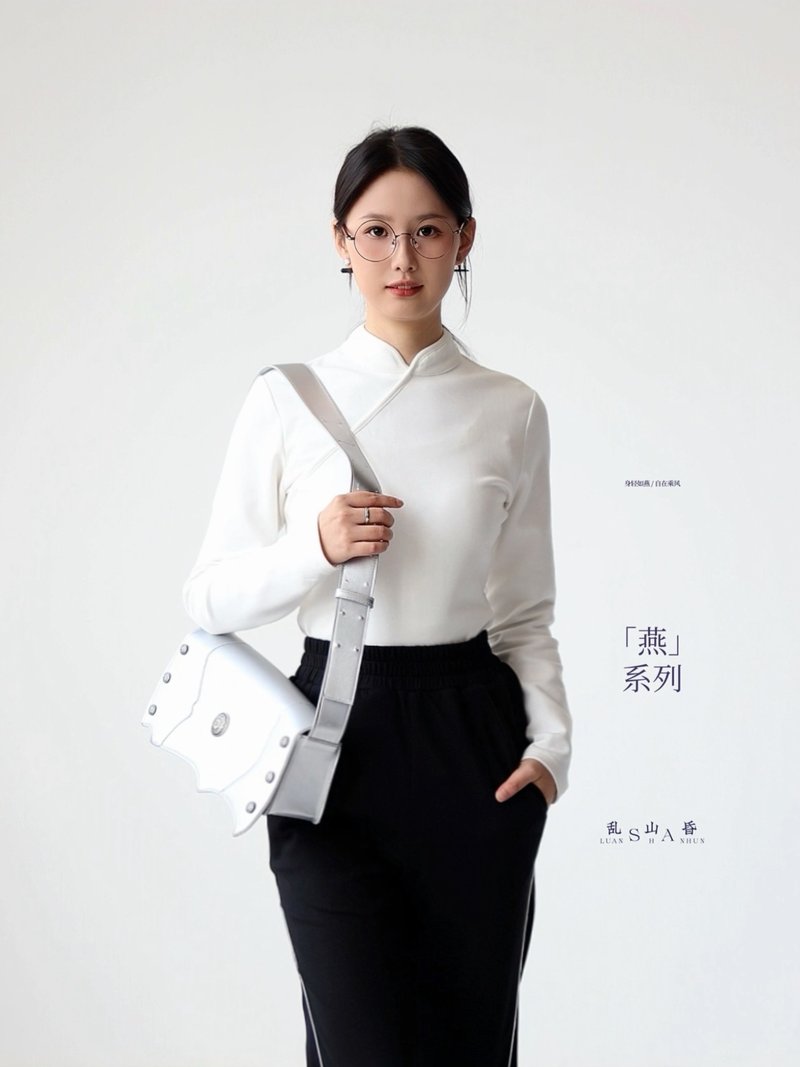 Luanshan Hunyan new Chinese style original white stand-up collar pure color cotton soft top bottoming shirt all-match autumn and winter - Women's Tops - Other Materials White