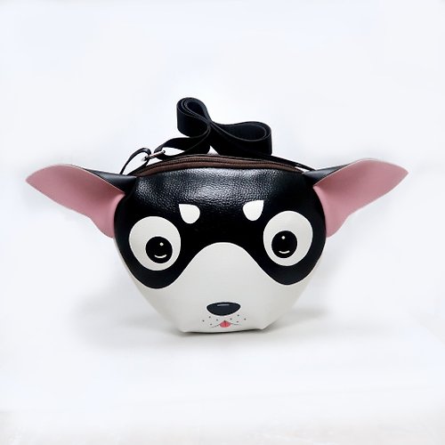 pipo89-dogs-cats Chihuahua crossbody bag is compact fro carrying mobile phones.