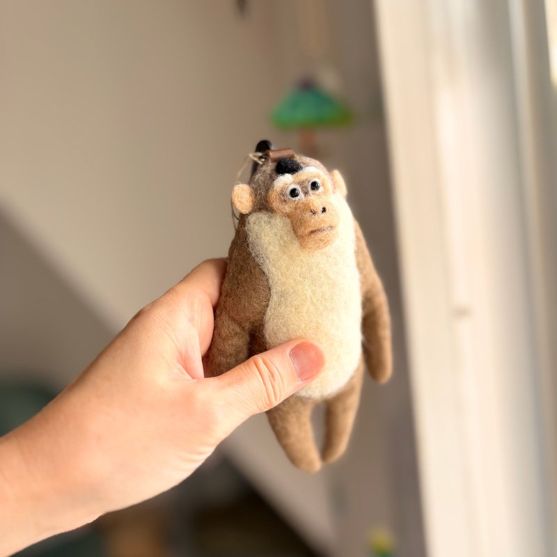 ミナミブタオザルのキーホルダー - 鑰匙圈/鑰匙包 - 羊毛 卡其色