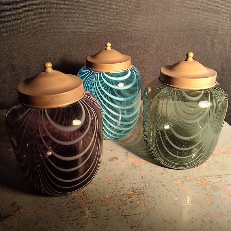 【Convolvulus】Colorful spiral pattern glass jar - Storage - Glass Green
