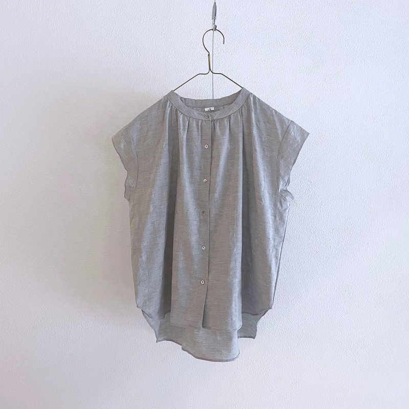 Small collar pleated top - light gray - Women's Tops - Cotton & Hemp Gray