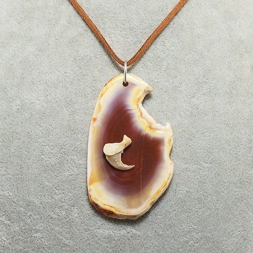 AGATIX Brown Beige Agate Slice Slab Bobcat Claw Protection Pendant Necklace Man Jewelry