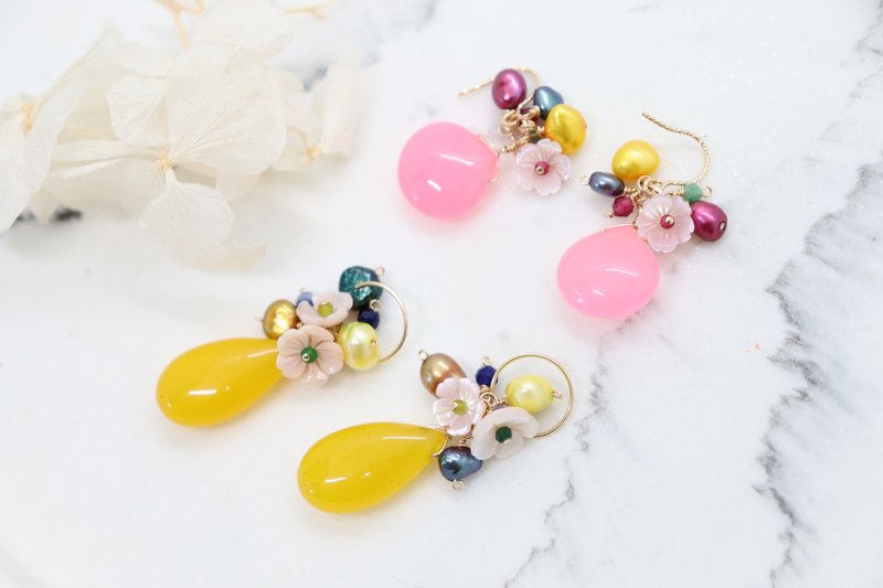 (14KGF)  Teardrop Agate Stone Cluster Earrings Gorgeous Cherry Blossom Earrings - 耳環/耳夾/耳骨夾 - 石頭 黃色