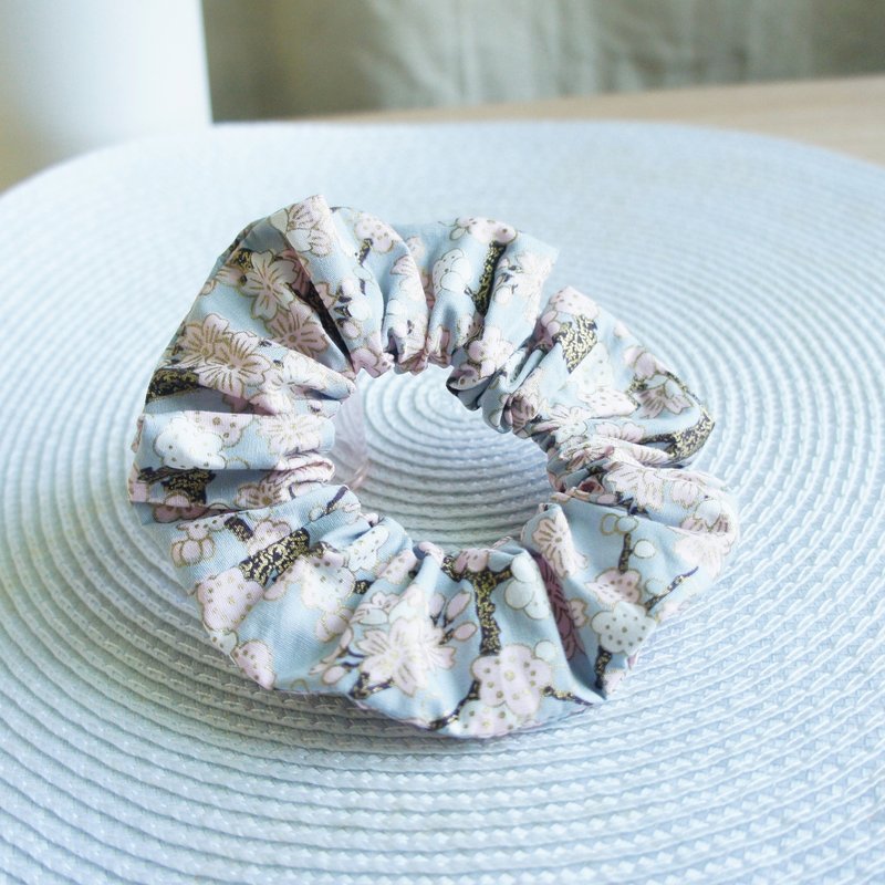 Lovely【櫻花樹髮束、灰】大腸圈 - 髮夾/髮圈 - 棉．麻 銀色