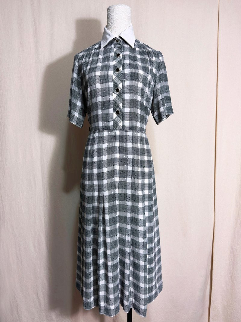 Double-layered collar plaid short-sleeved vintage dress/brought back to VINTAGE from abroad - ชุดเดรส - เส้นใยสังเคราะห์ ขาว