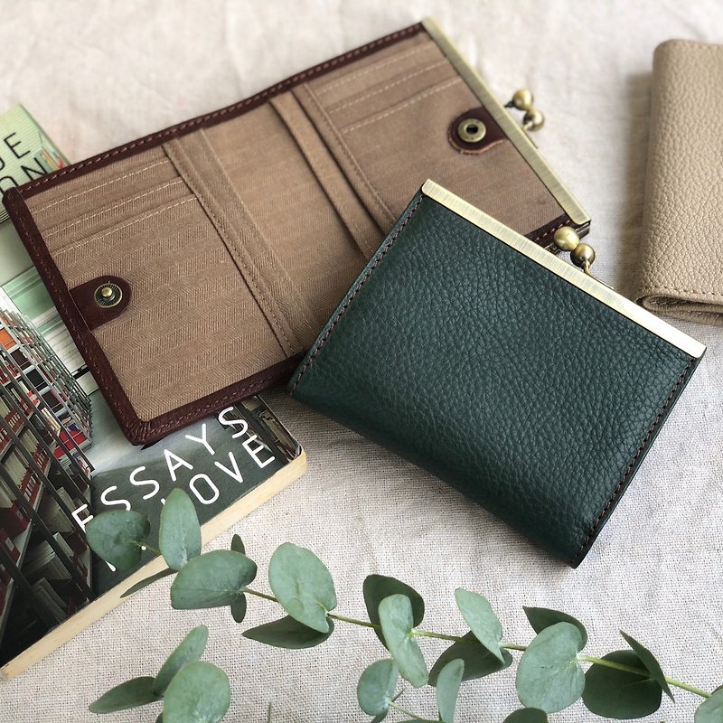 Minimalist/ European leather/ Big Capacity/ hand-made wallet with clasp/ Green - กระเป๋าสตางค์ - หนังแท้ สีเขียว