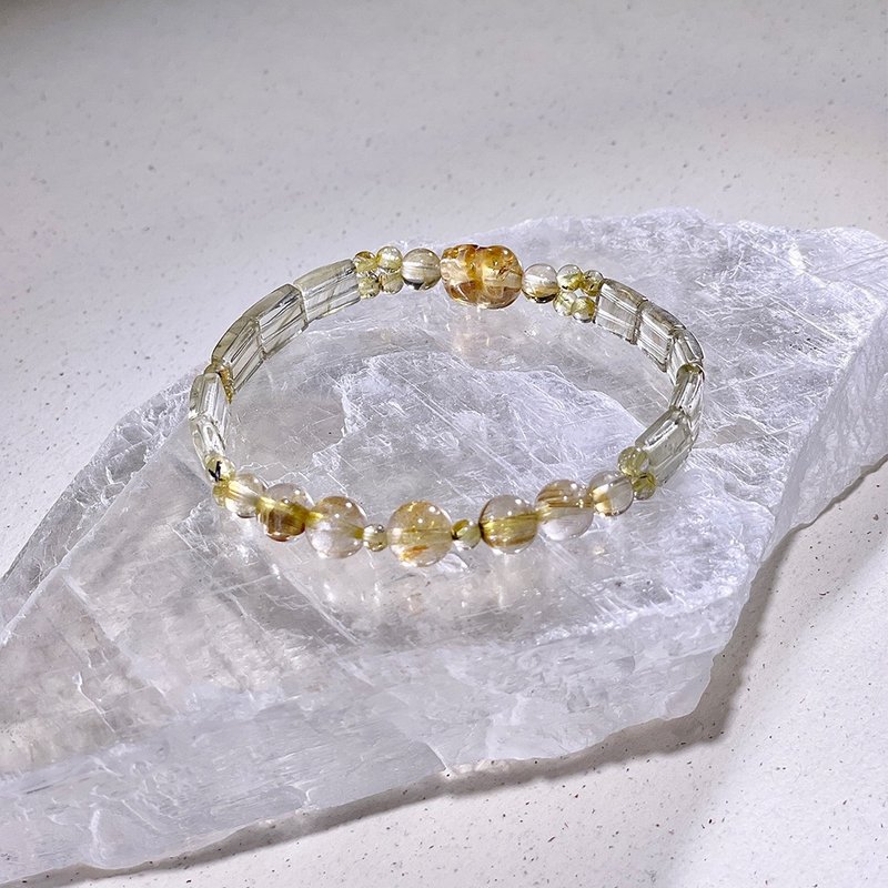 Gold meteorite | Libyan gold meteorite | Citrine | Titanium crystal | Crystal bracelet A35 - Bracelets - Crystal Multicolor