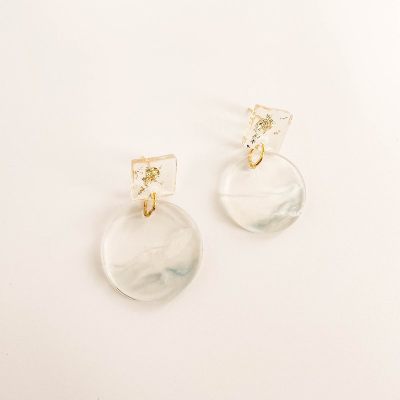 Joint series [Water Wave] hand-painted three-dimensional earrings - Earrings & Clip-ons - Resin Transparent