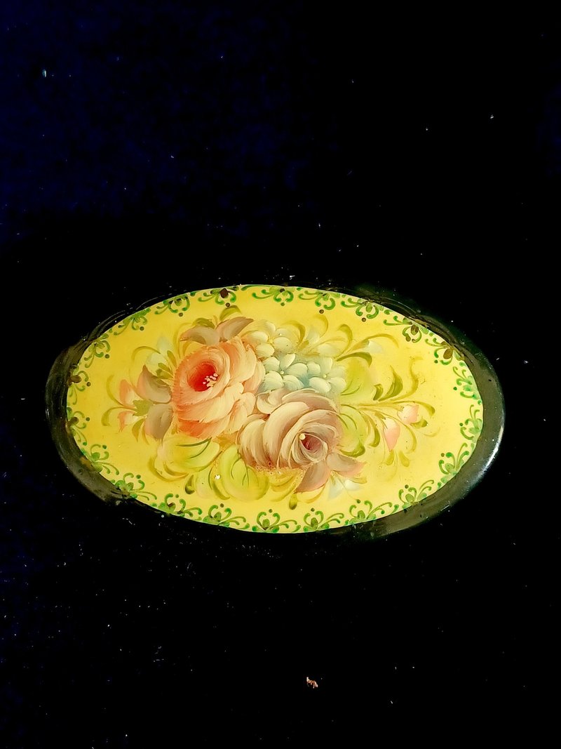 vintage jewelry  俄羅斯手繪玫瑰木製漆塗 別針   胸針 - 胸針 - 木頭 