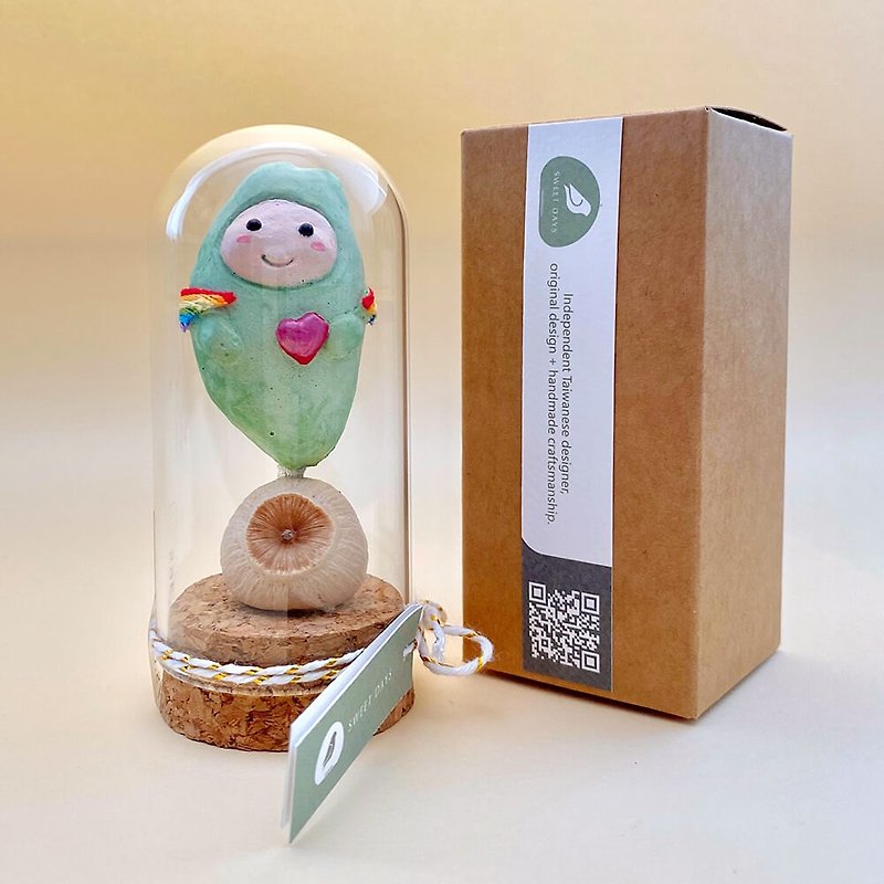 Limited edition handmade ornament Taiwan Rainbow Brilliance Seed Decorative Ghost Oak - Stuffed Dolls & Figurines - Cement Green